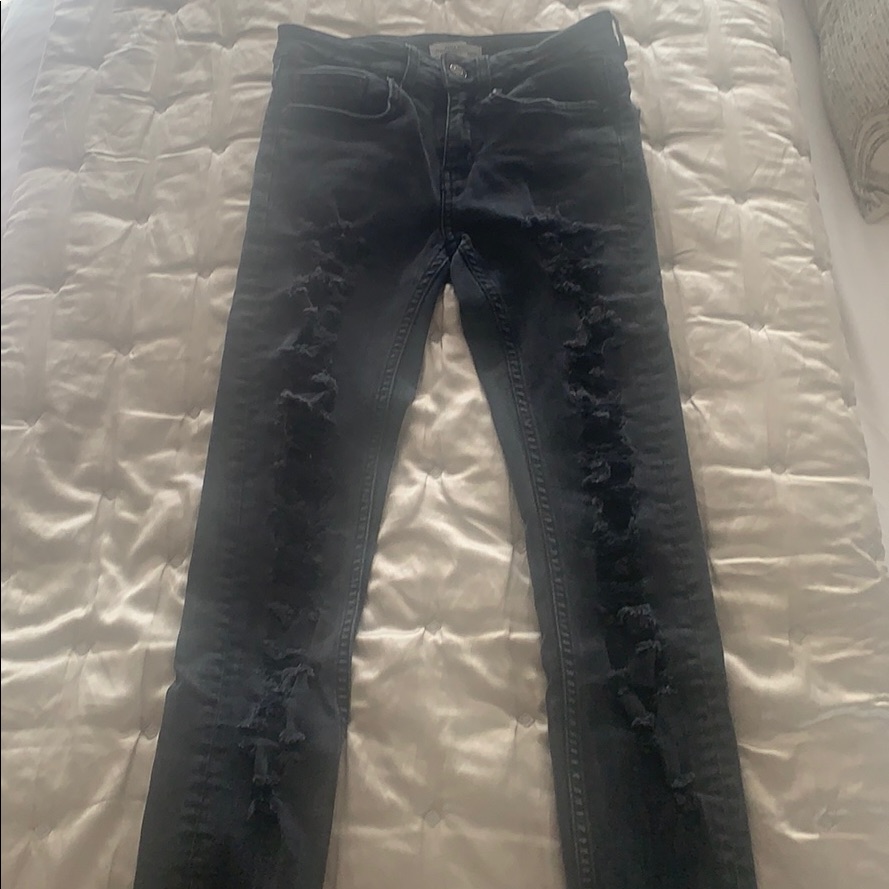 Zara Destroyed Skinny Jean